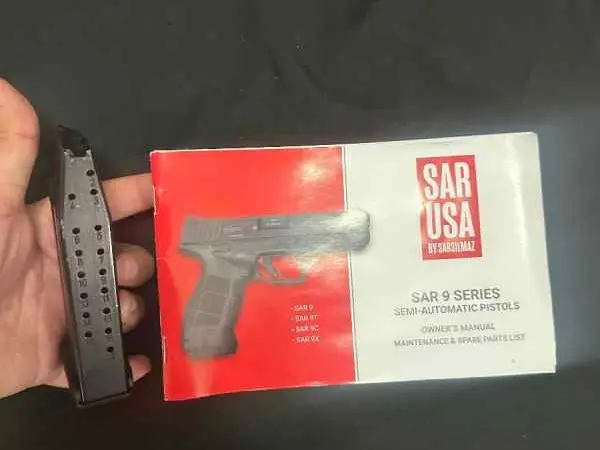 Sar 9 Magazine 17rd