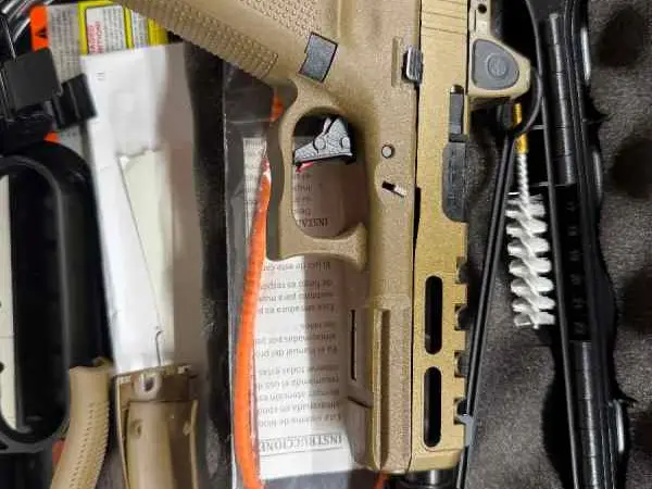 Glock 17. Gen 5.