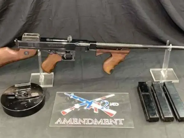 AUTO ORDNANCE 1927 A1 Tommy Gun