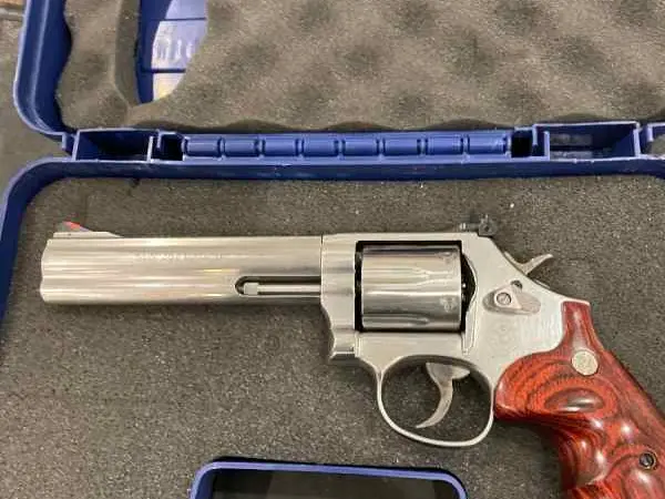WTS/WTT-Smith & Wesson 686-6-Conroe area
