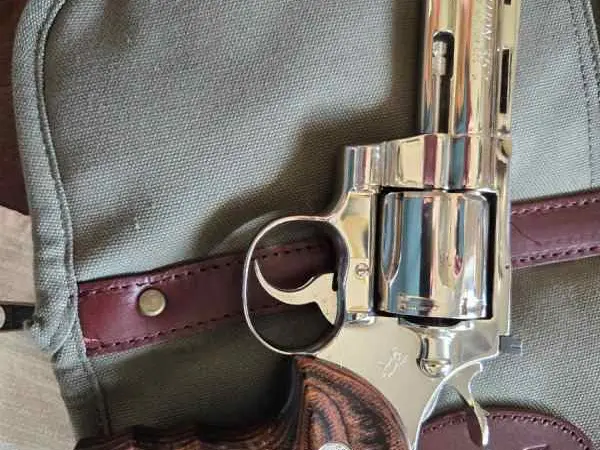 Colt python nickel 4" 1978