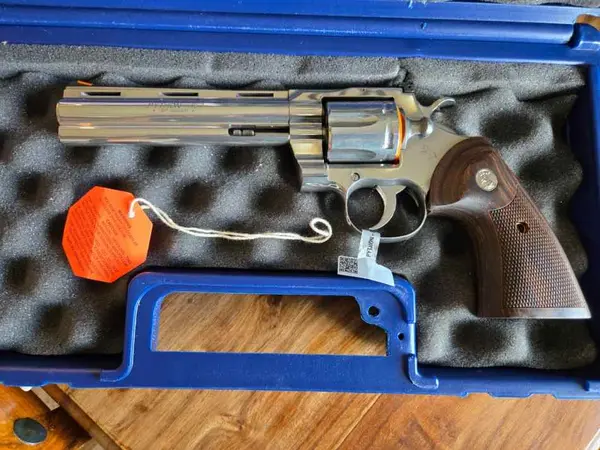 NIB colt python 6"