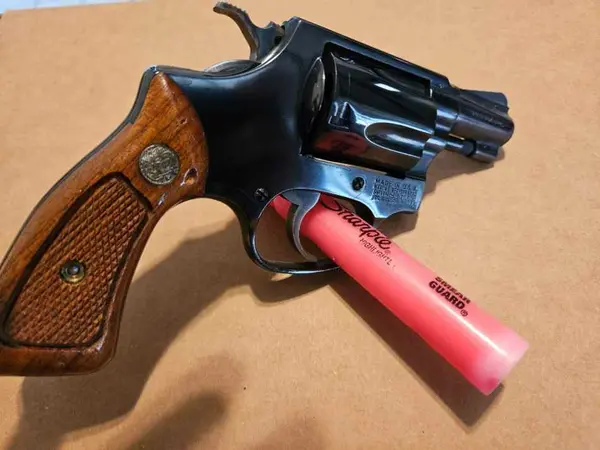 Smith and Wesson 36 Chief's Special