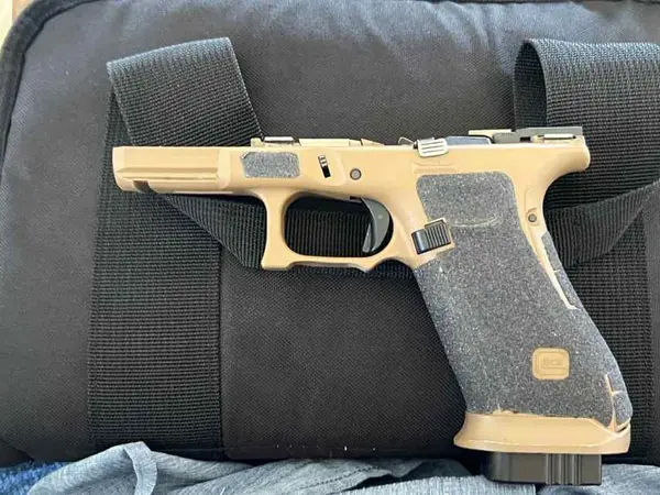 Glock 19x lower with SLR Magwell