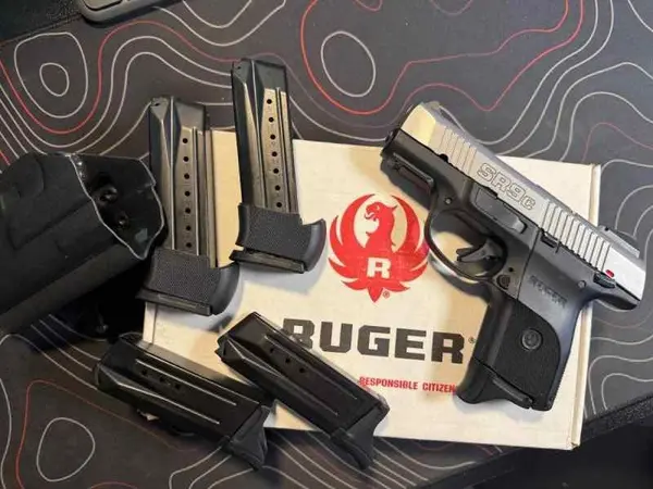 Ruger SR9c with Extras