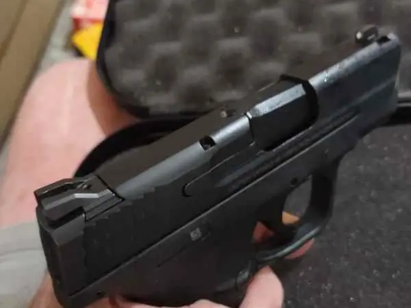 S&W M&P Shield 9mm