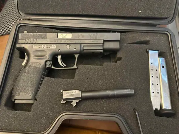XD-40 Tactical w/ 9mm conversion barrel