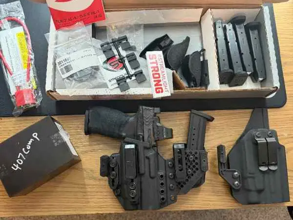 S&W 2.0 Metal Carry Comp EDC Package