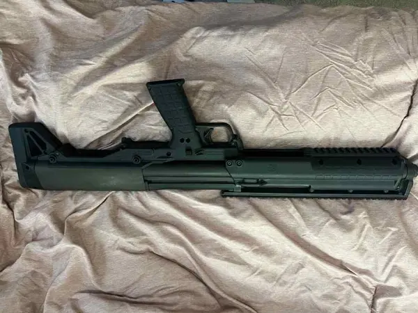 Keltec KSG dual chamber 12g shotgun