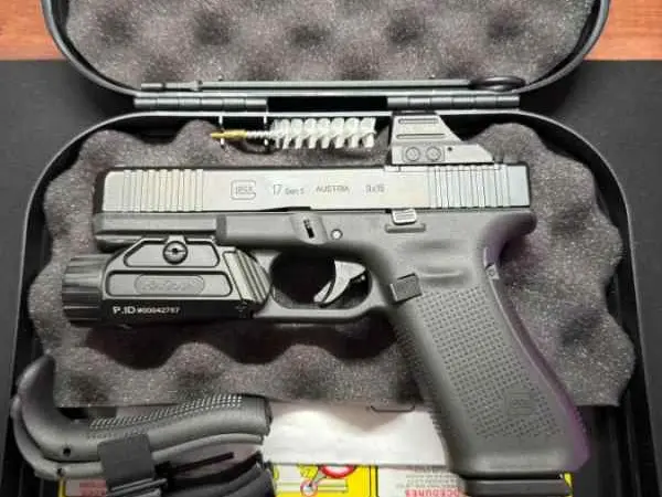 Glock 17 Gen 5 MOS w/ Holosun 507C & Holosun P.I.D