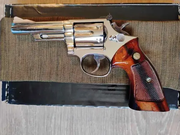 Smith & Wesson 19-4 357 Magnum