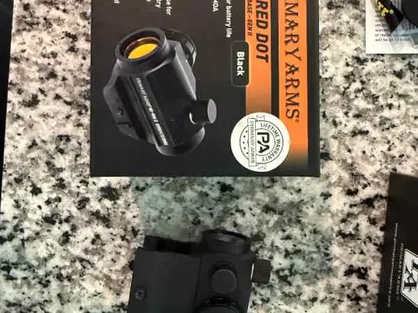 PA red dot brand new