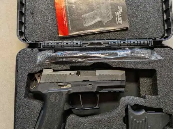 Sig X-Compact