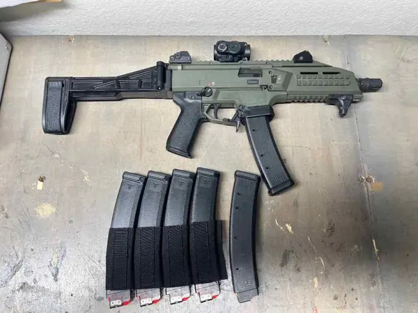 CZ scorpion