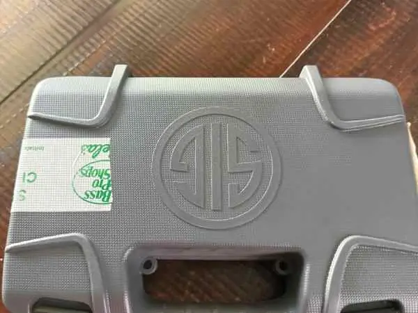 Sig sauer P365 coyote 9mm