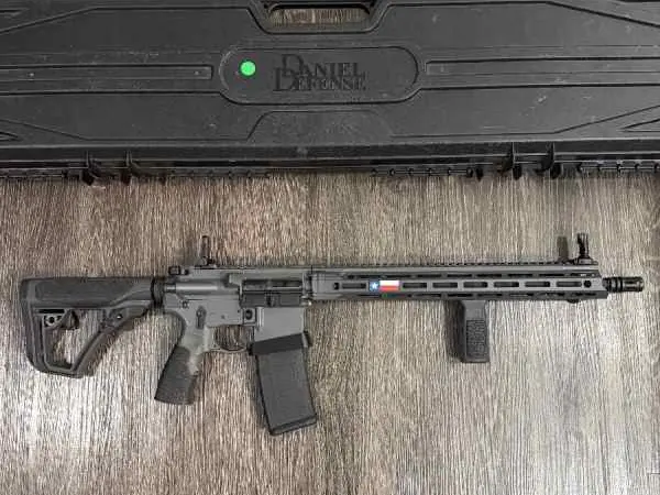 Daniel Defense DDM4V7 AR15 Cobalt