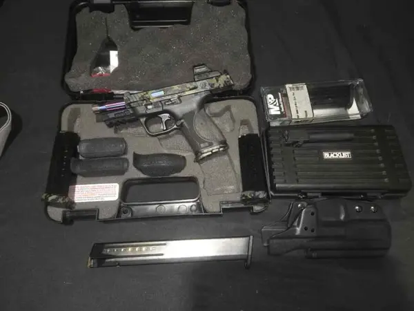 Custom M&P9 2.0