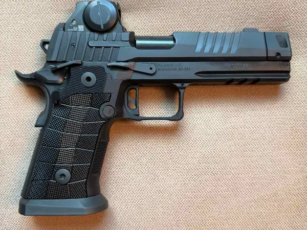Sig P211GTO with extras