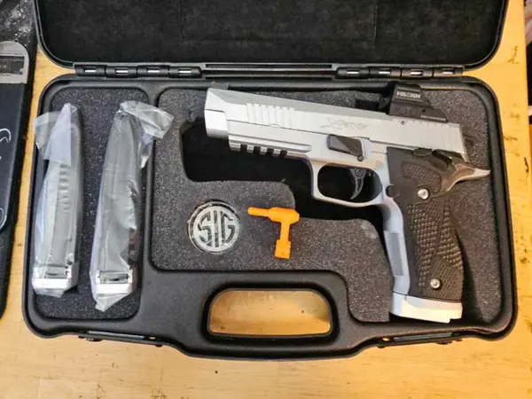 New in Box Sig Sauer P226-X Five STAS 9MM