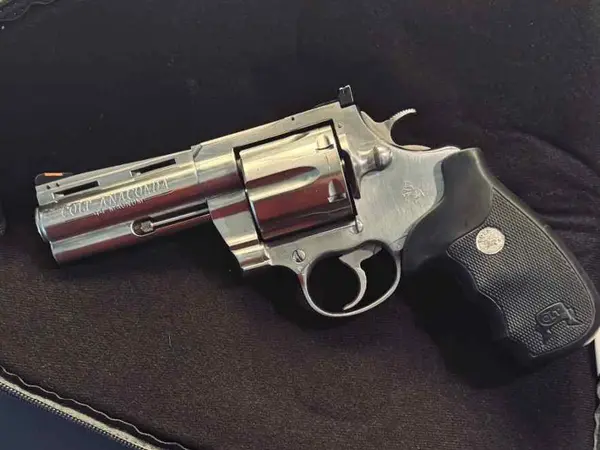1st Gen 1996 Colt Anaconda 4" .44 Mag