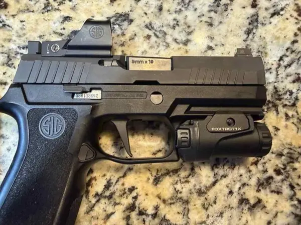 SIG Sauer P320 X Carry