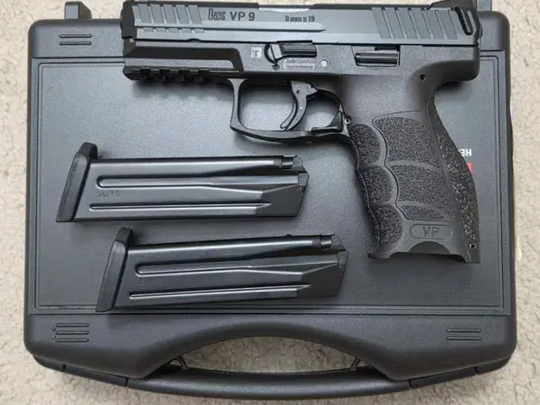 Heckler & Koch, VP9, 9mm. ***NEW CONDITION***