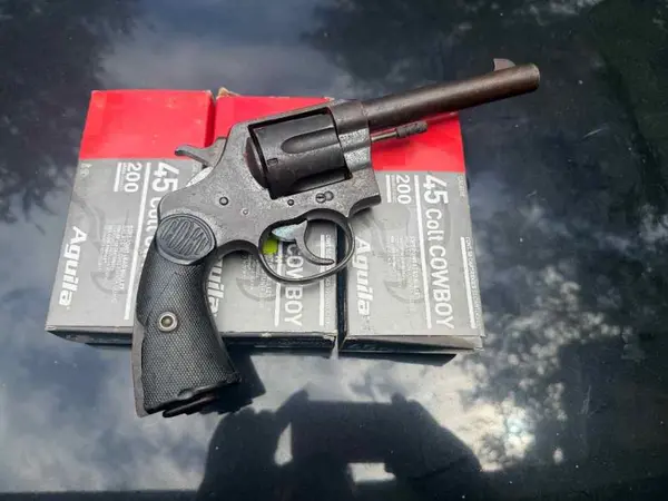 Colt 45 pistol around 1907