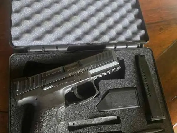 HK VP9 Pistol