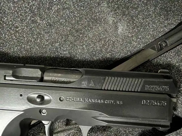 CZ 75 P-01 P01 Omega
