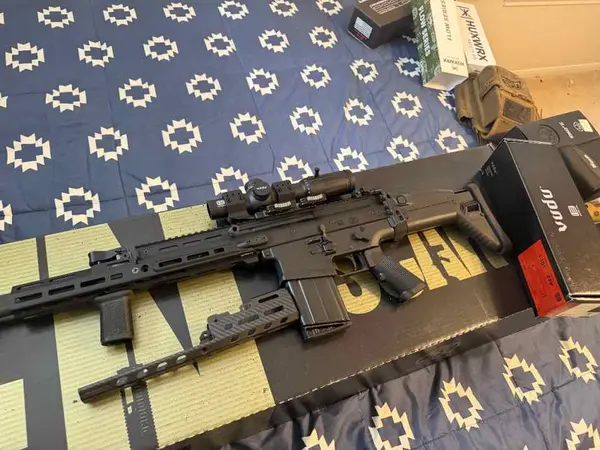 SCAR 17 NRCH / eotech Vudu 1-10