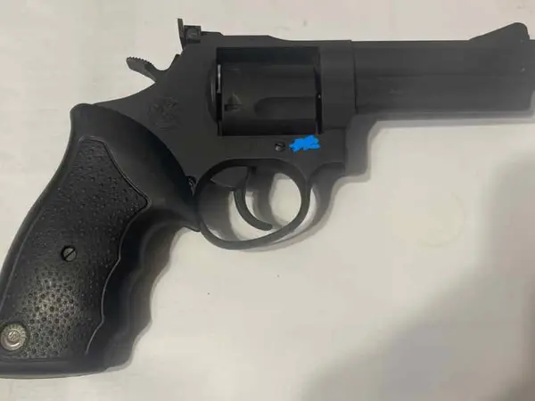 Taurus 66 4" 7-shot .357 + ammo