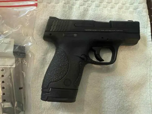 S&W M&P Shield 9mm.