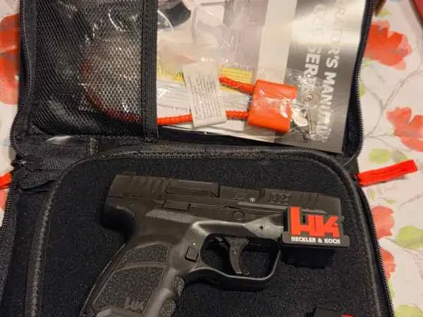 HK CC9 NIB