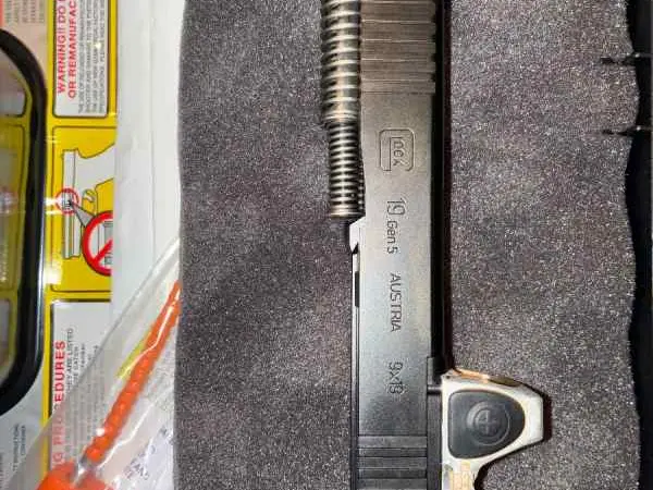 WTS Glock 19 Gen 5 slide (ONLY)