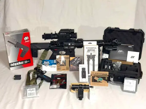 AR-15 10.5” Pistol 5.56 NATO + DNT TNC635R optic