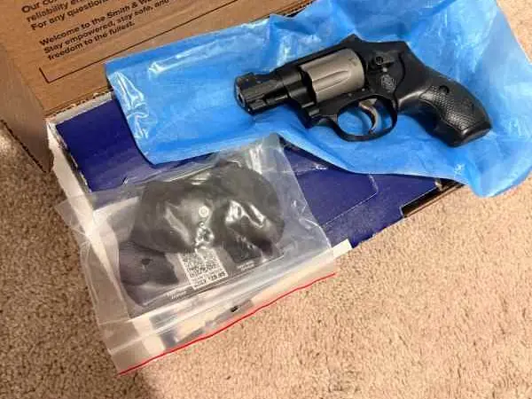 Smith & Wesson 32hr