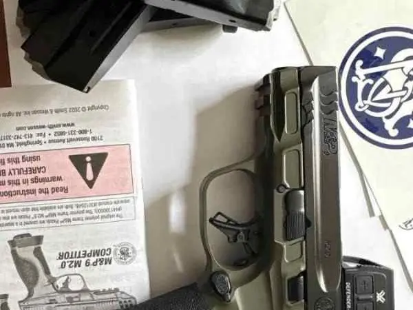 Smith and Wesson m&p 2.0 metal