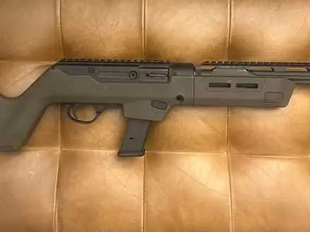 Ruger PCC 9mm takes Glock mags