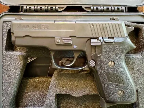 Sig Sauer P220 SAS Compact .45 ACP