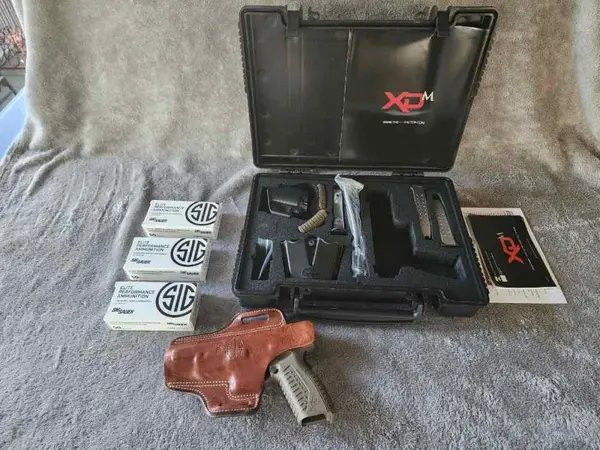 Springfield XDM-9 with 5.25 barrel +ammo