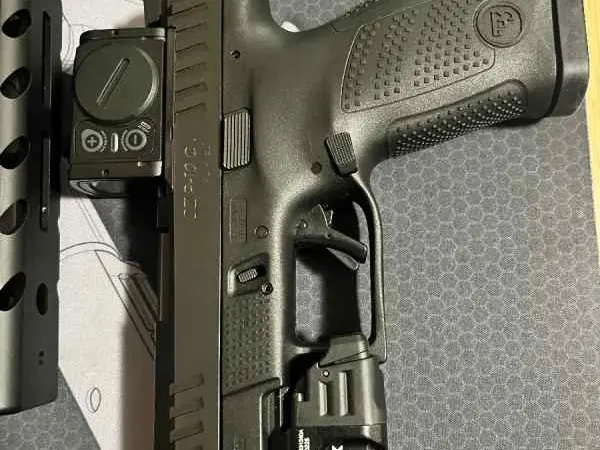 CZ P10C Ported