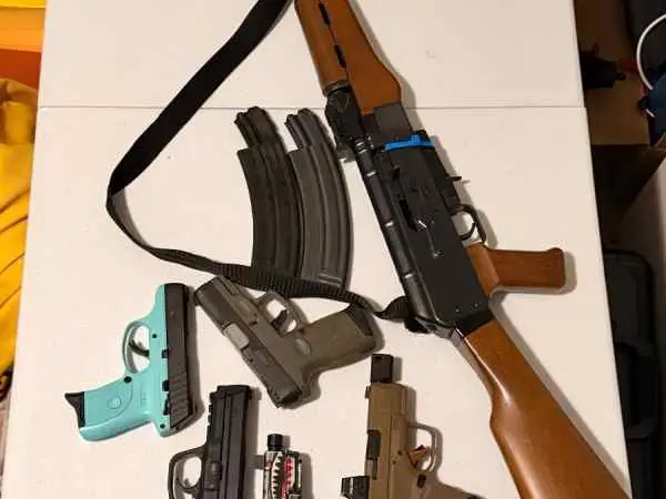 AK-22