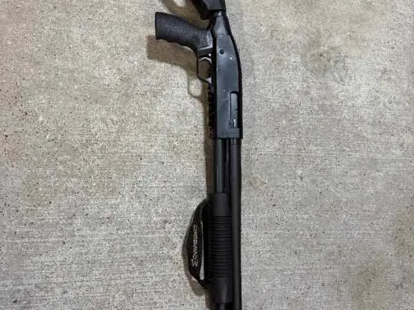 Mossberg shotgun