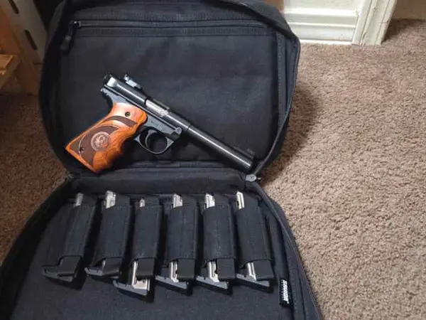Ruger Mark IV .22LR Plus 6 mags