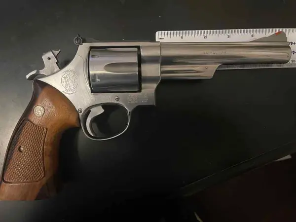 Smith 629-1 .44 mag