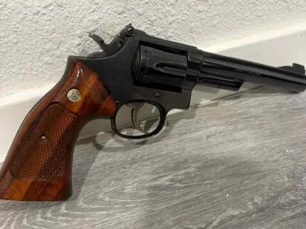 Smith & Wesson 357 magnum 19-4