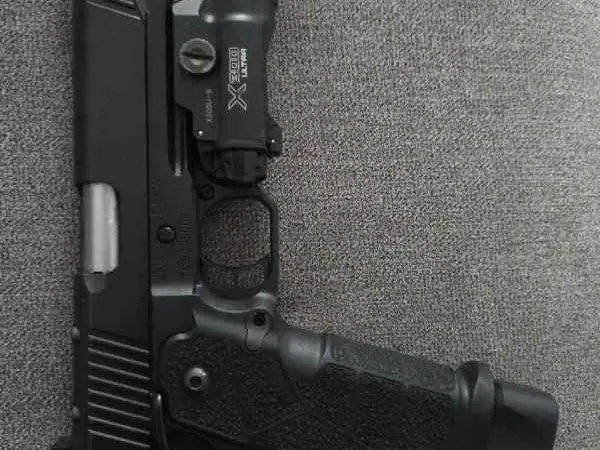 Kimber ds Warrior 9m with surefire Stolen