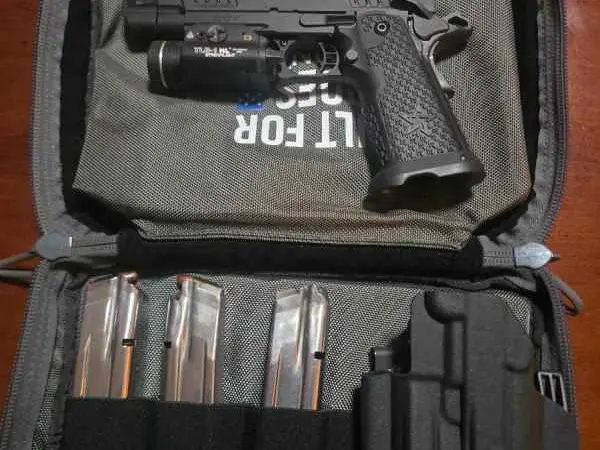 Staccato P with Threaded Barrel and Compensator
