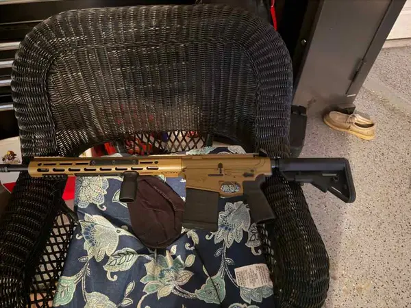 AR-10 $850