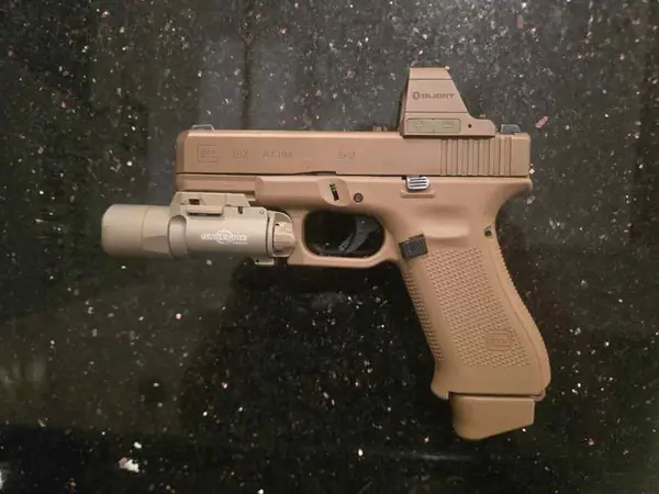 Glock 19x with goodies